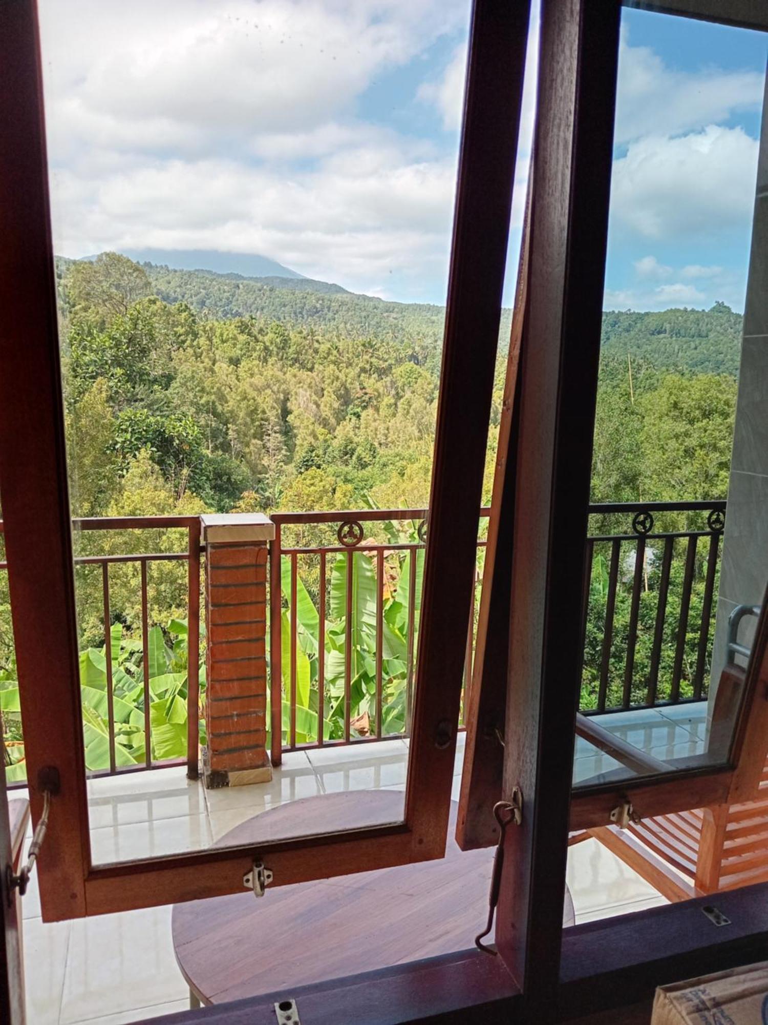 Kanaya Homestay & Warung Heaven Munduk  Luaran gambar