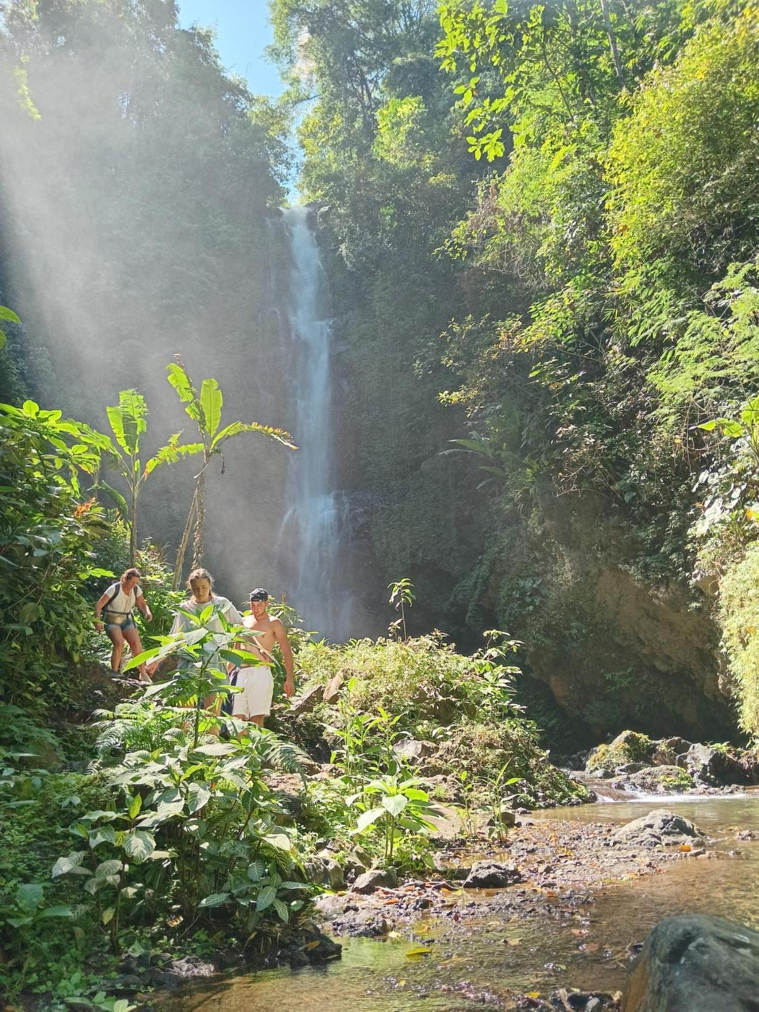 Kanaya Homestay & Warung Heaven Munduk  Luaran gambar